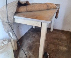 (Brakpan ) - White table back verandah  R 150