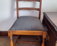 (Brakpan ) - Table and four chairs (back verandah)  R 1200