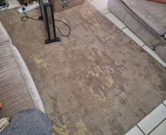 1.5m x 2.5m beige carpet WAS R350 NOW R250  - (A Paulshof)